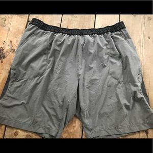 Marmot Men’s Grey Active Shorts Elastic Waist